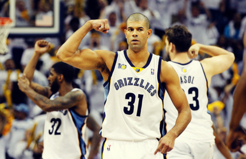 LOOK AT THESE GUNS. LOOK AT THEM.